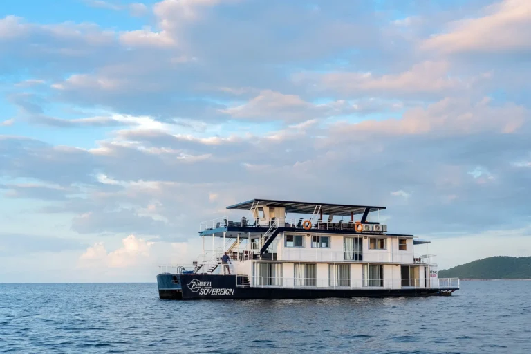 Houseboats - Zambezi Cruise & Safaris
